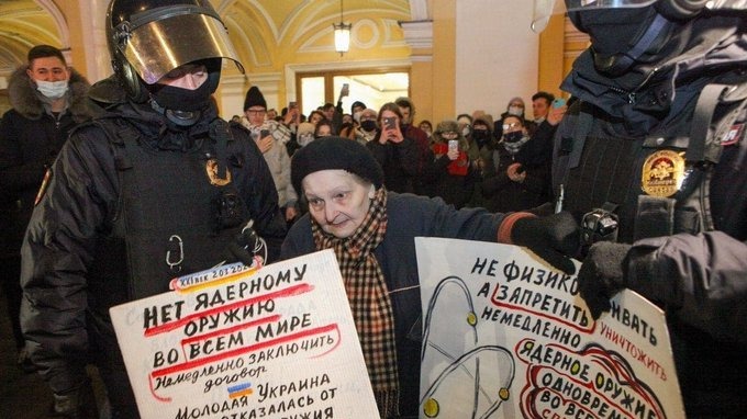 1,037 companies have severed ties with Russia since Ukraine invasion, shows data