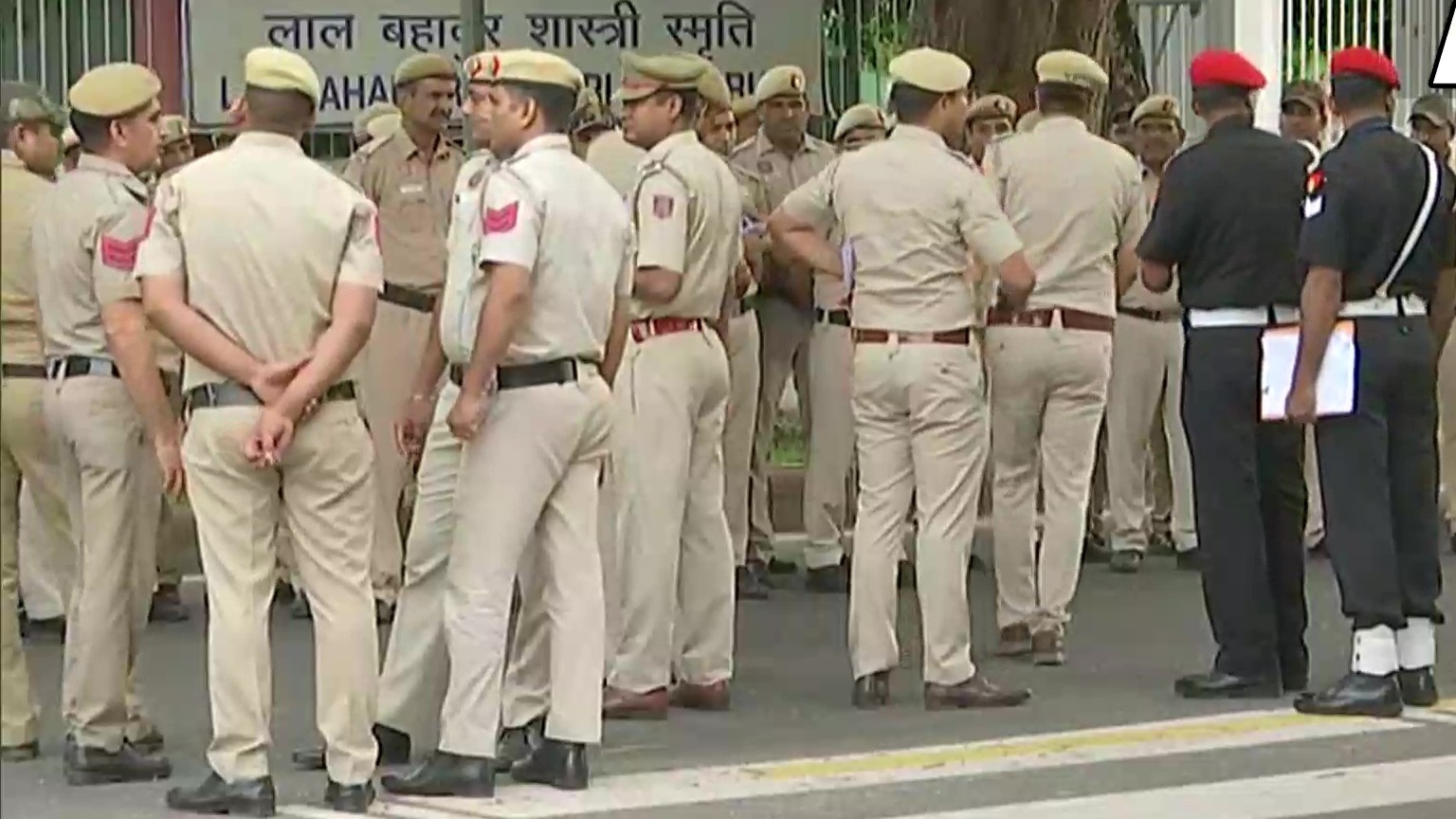 ED seals YIL premises in National Herald’s office in money laundering case