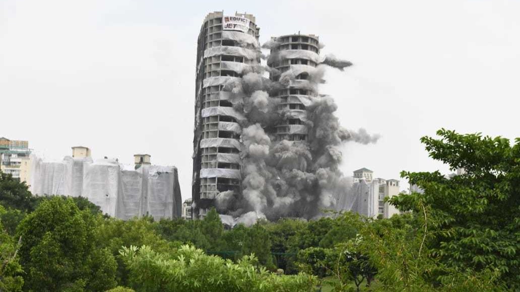 Noida twin towers demolished with controlled implosion