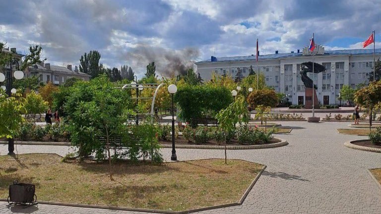 Russia postpones Kherson referendum in Ukraine amid fighting