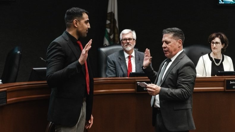 Mikey Hothi is first Sikh-origin mayor in California