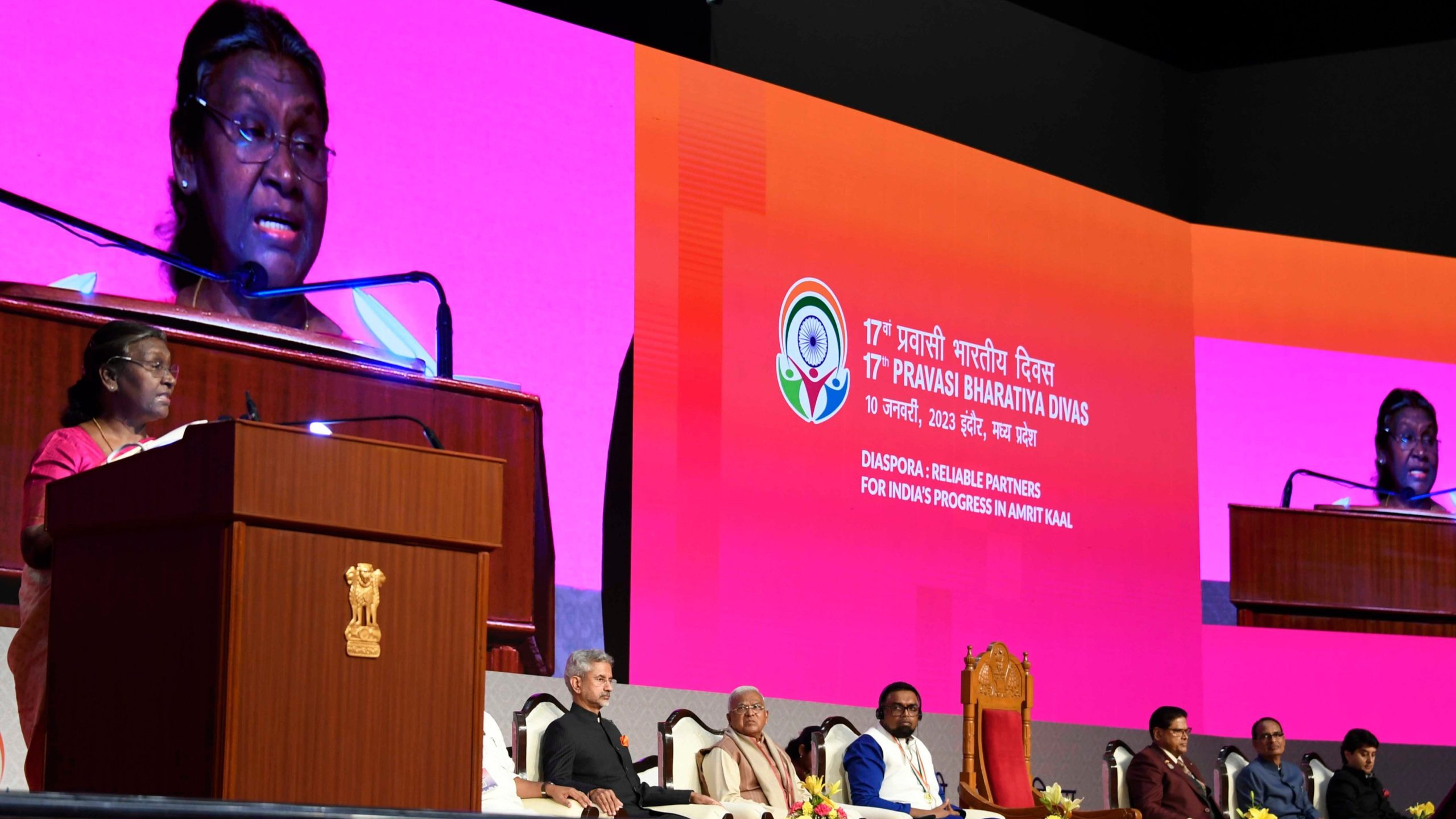 27 NRIs receive Pravasi Bharatiya Samman Award