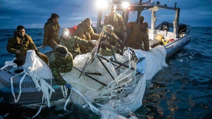 US recovers parts of Chinese spy balloon; triggers row
