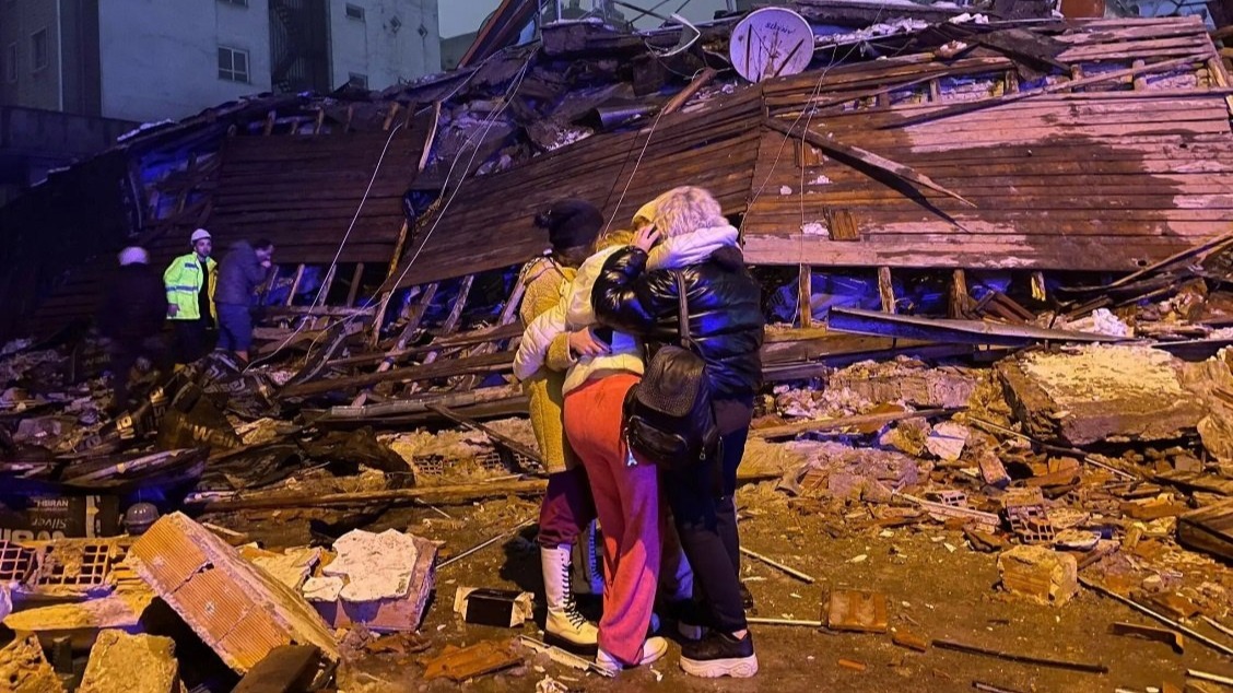 Death toll in Turkey-Syria quake crosses 15,000