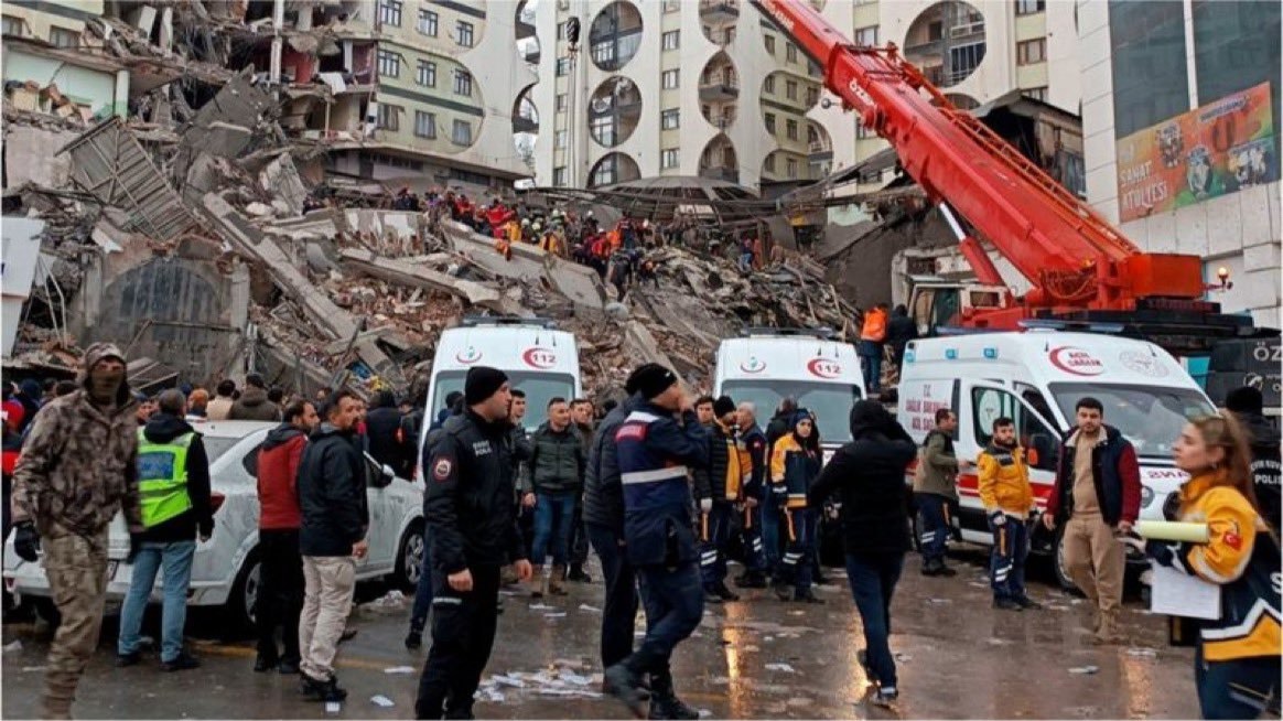 Turkey-Syria quake: As death toll crosses 23,000, infant found alive in collapsed building