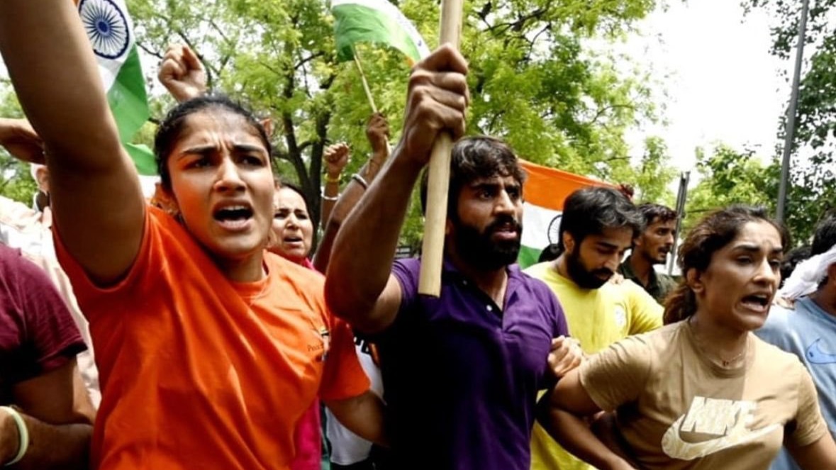 Wrestlers, Opposition slam government and Delhi Police over forcible detentions