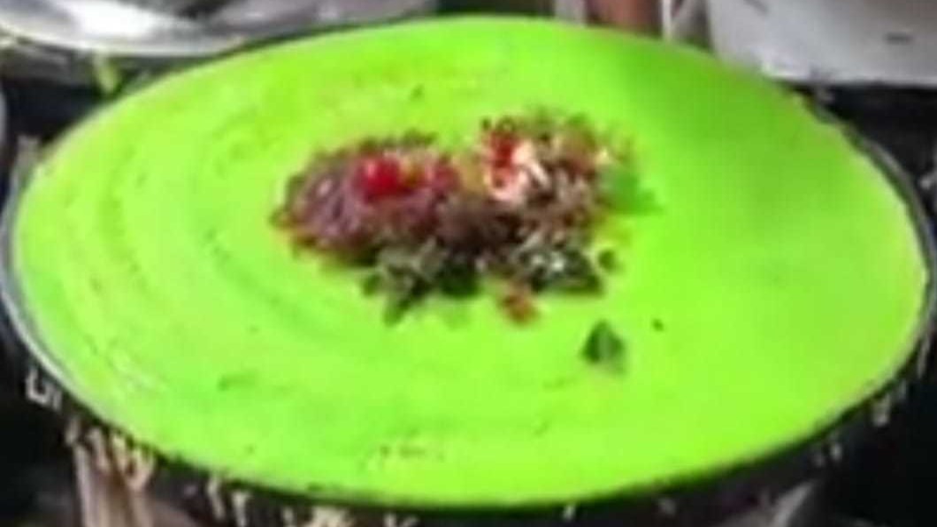 Viral video of paan dosa leaves netizens amazed and aghast