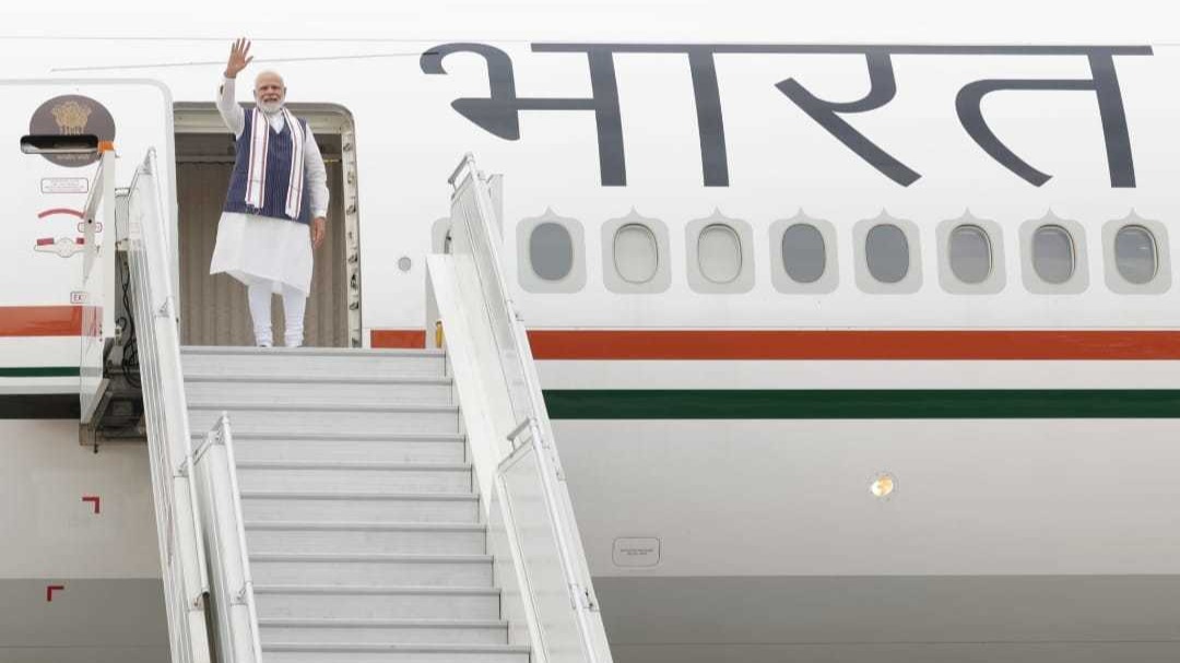 Modi leaves for US visit, to start with Yoga Day at UN headquarters in New York City