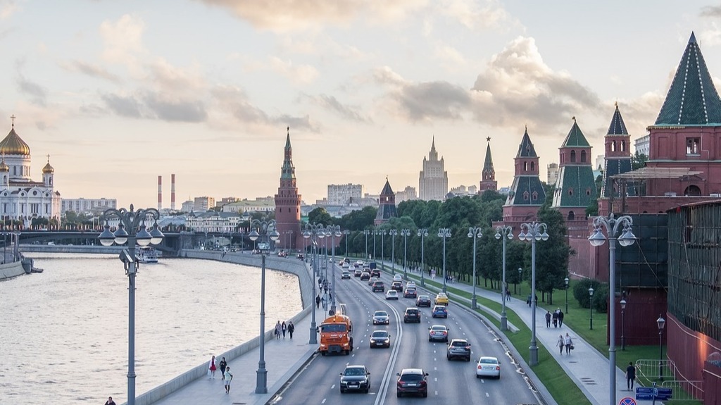 Russia bars 54 British citizens including journalists and ministers from entering country