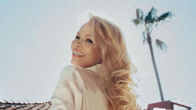 Pamela Anderson shares reason behind quitting makeup