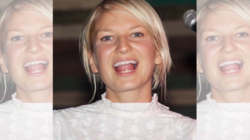 Singer-songwriter Sia reveals she was severely depressed after divorce