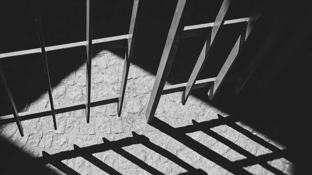 Lebanon: Prison blaze kills three