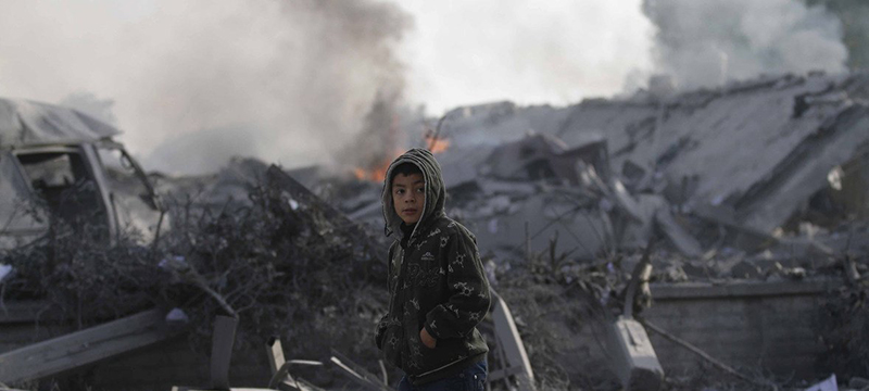 Gaza crisis: Death toll crosses 10,000 as Israel, Hamas continue to fight
