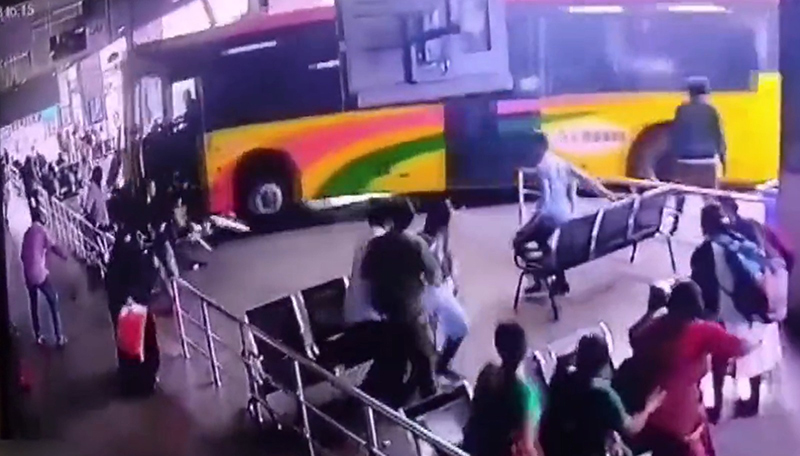 Viral: Three dead as out-of-control bus ploughs into passengers in Andhra Pradesh’s Vijayawada