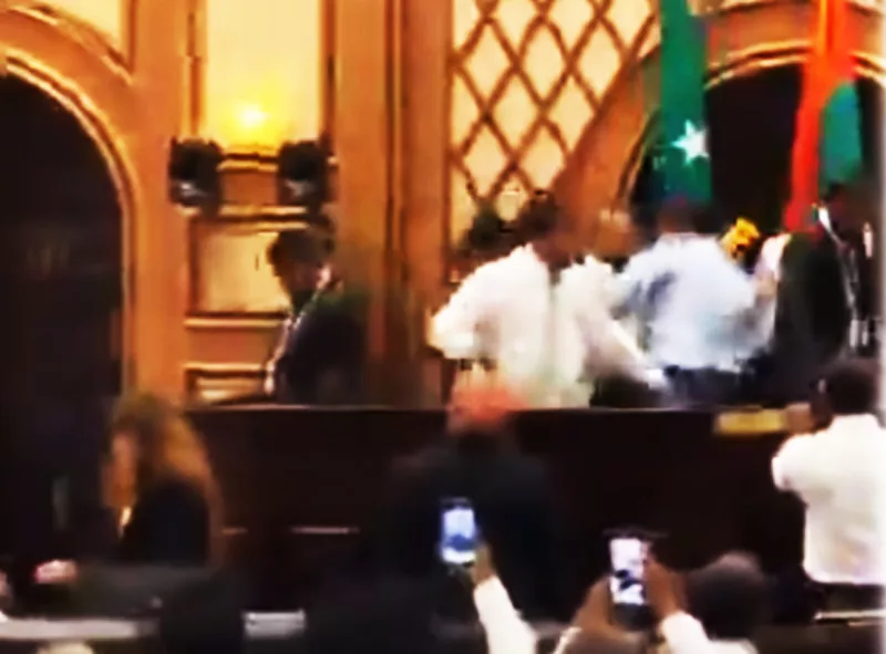 Maldives Parliament turns chaotic after lawmakers trade blows during special session