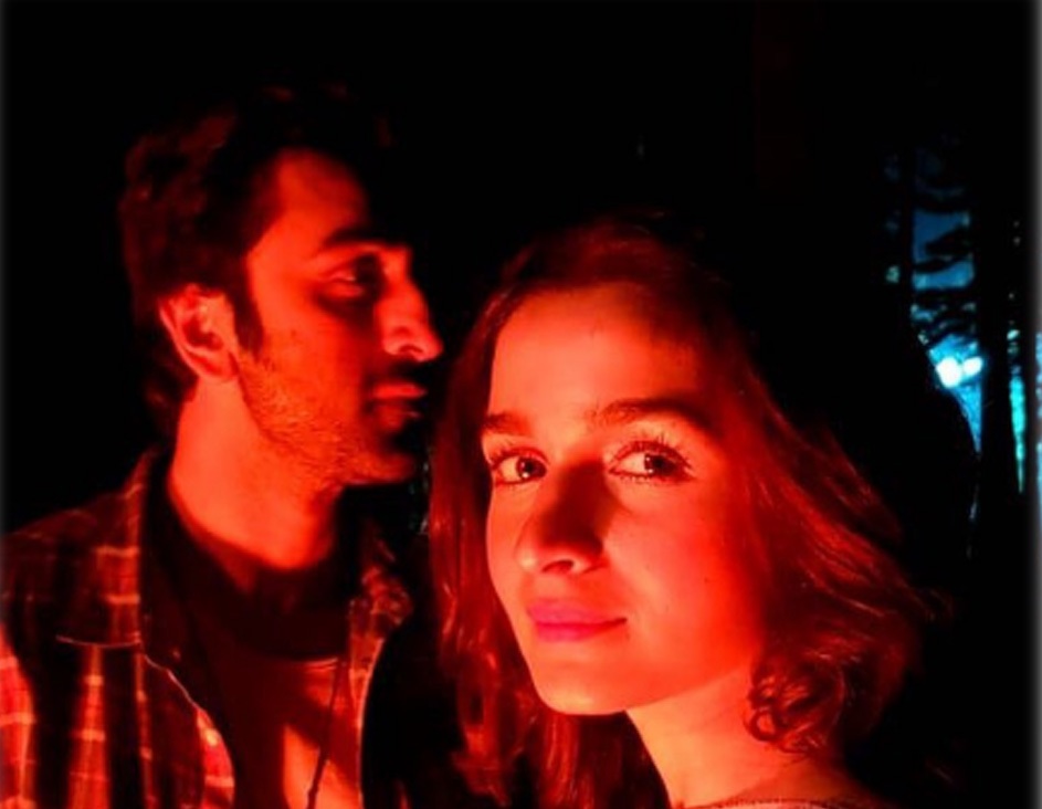 Alia Bhatt and Ranbir Kapoor to feature in director Sanjay Leela Bhansali's next movie Love and War.