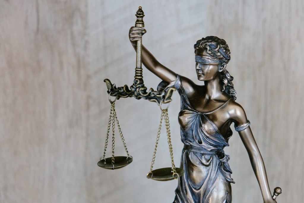 Indian law students to get internship placements in Singapore as NLSIU signs MoU with Singapore International Arbitration Centre