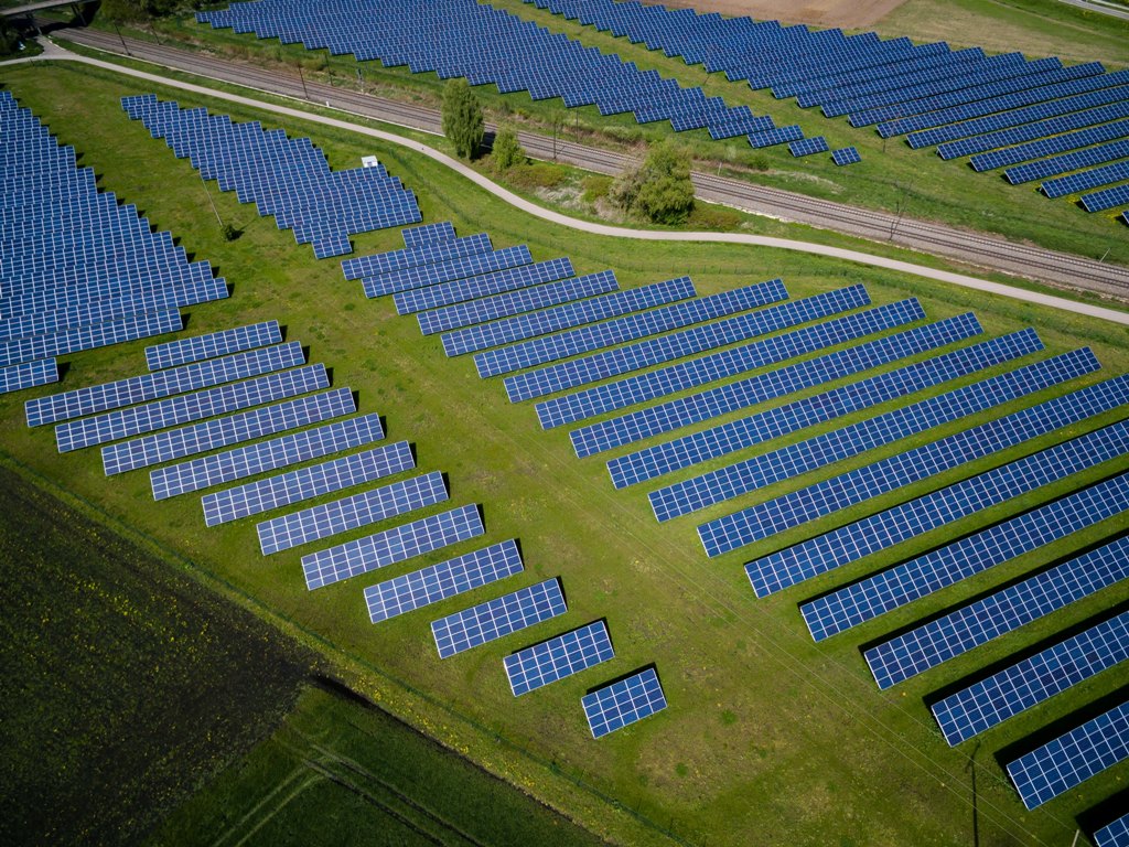 Mahindra Group and Ontario Teachers’ co-sponsor India’s largest renewable energy InvIT with offer size of USD 273 million