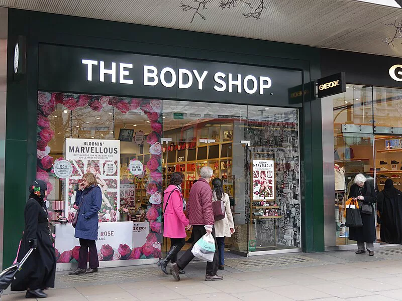 UK: The Body Shop collapses into administration, puts over 2000 jobs at risk