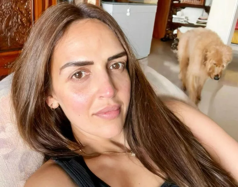 Bollywood actress Esha Deol, who is the daughter of veteran actors Hema Malini and Dharmendra, on Wednesday said she has mutually and amicably decided to part ways with her husband Bharat Takhtani.