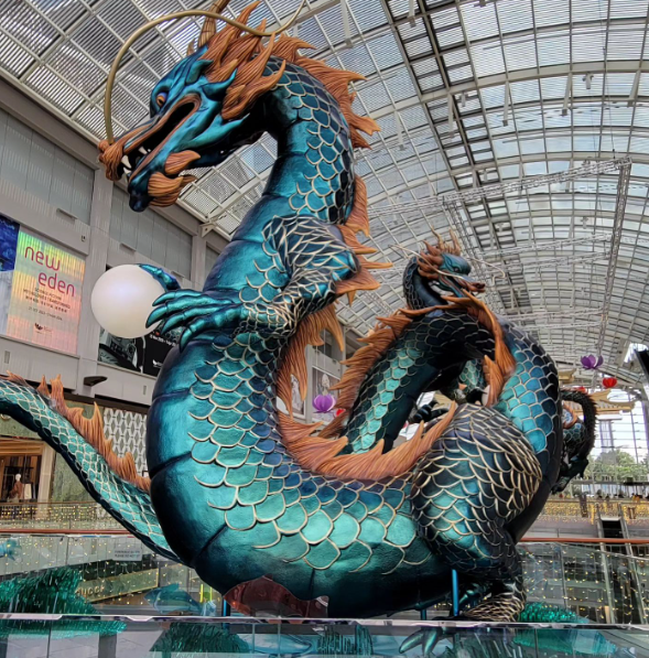 Dragon in the Shoppes at Marina Bay Sands, Singapore