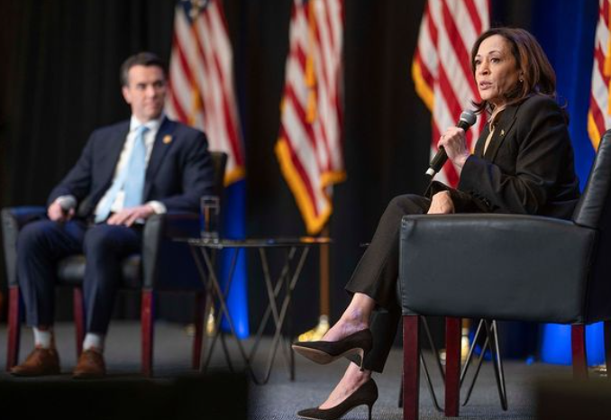 US VP Kamala Harris