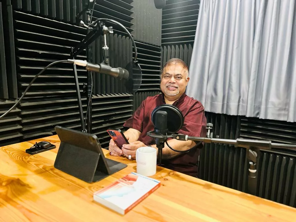 Dato Sri Vijay Eswaran has bite-sized life lessons for the gadget-rich, time-poor generation
