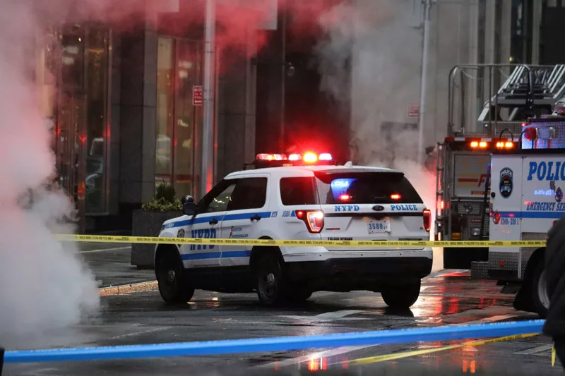 Subway shooting in New York leaves one dead