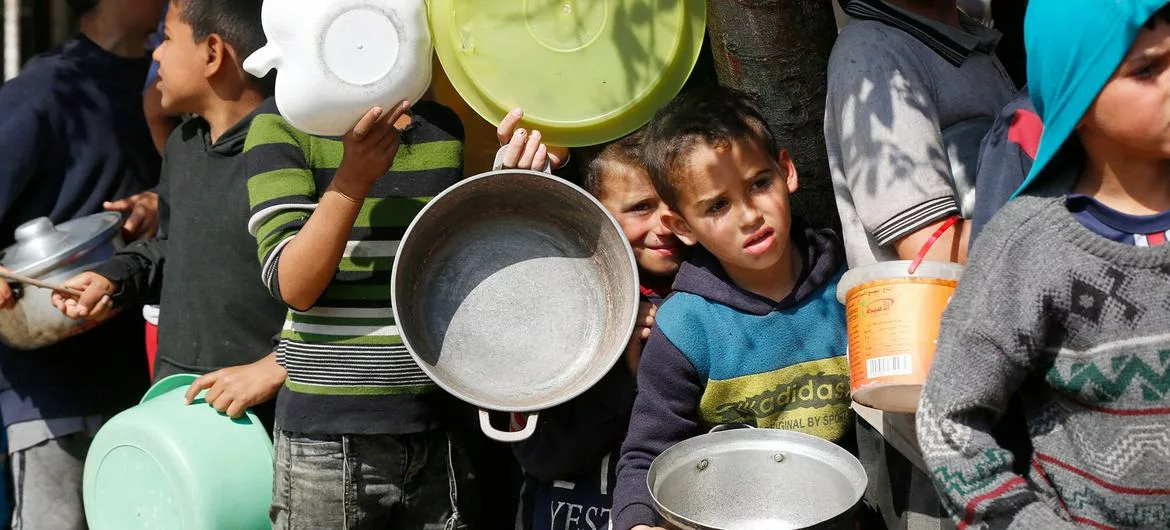 Israeli authorities inform UN it will reject UNRWA food convoys into northern Gaza