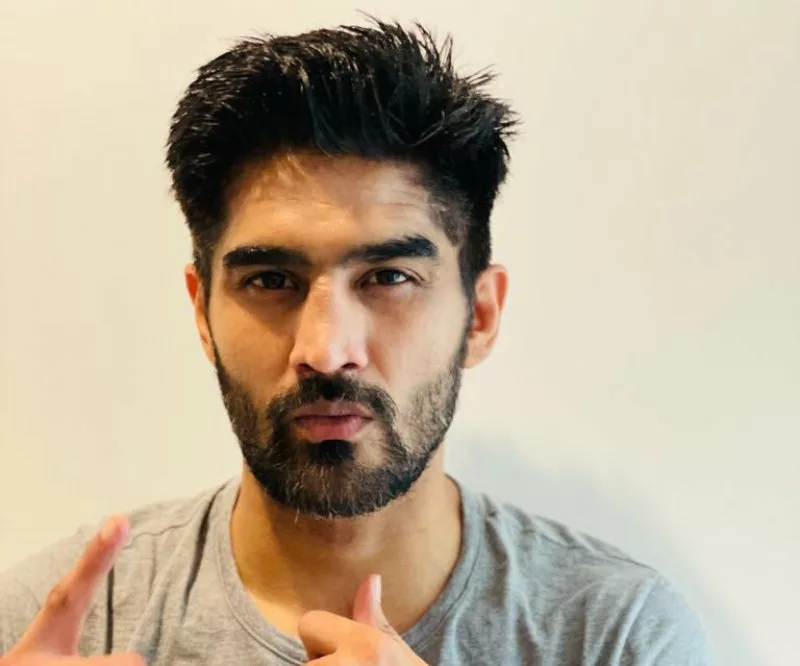 Indian boxing’s poster boy Vijender Singh joins BJP ahead of general polls 