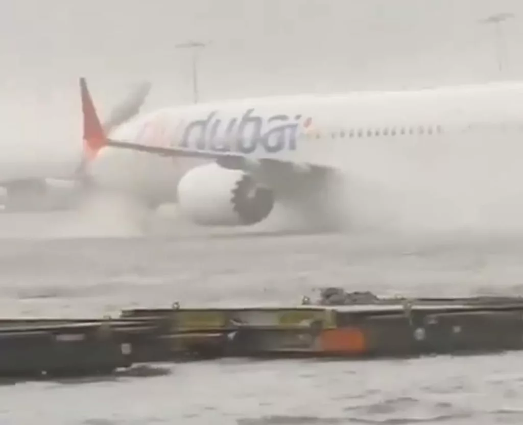 Flooded Dubai airport