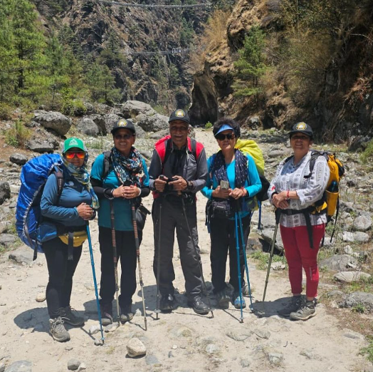 Bachendri Pal and fellow mountaineers on their to way to the Everest Base Camp