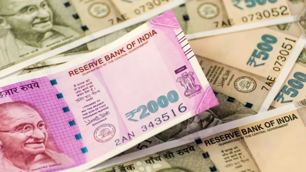 Bank software glitch leaves Indian man with USD 1,200,451,949 in account
