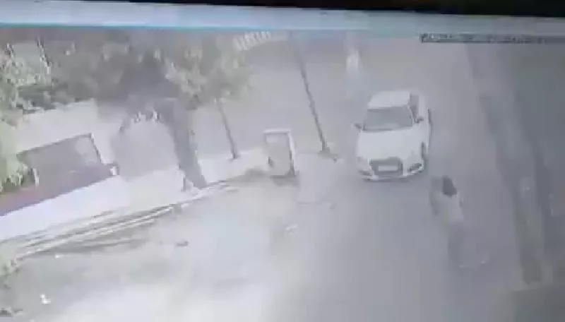 Man dies after speeding Audi hits him in Noida