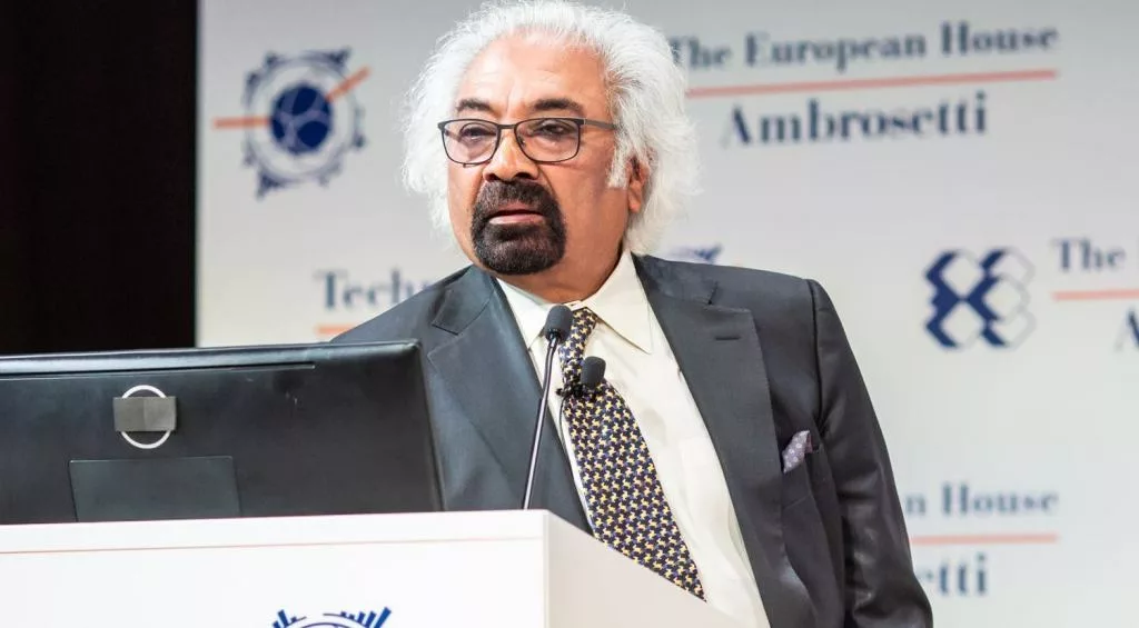 As Congress overseas chairman Sam Pitroda steps down over racial analogy, “I look Indian” trends on social media