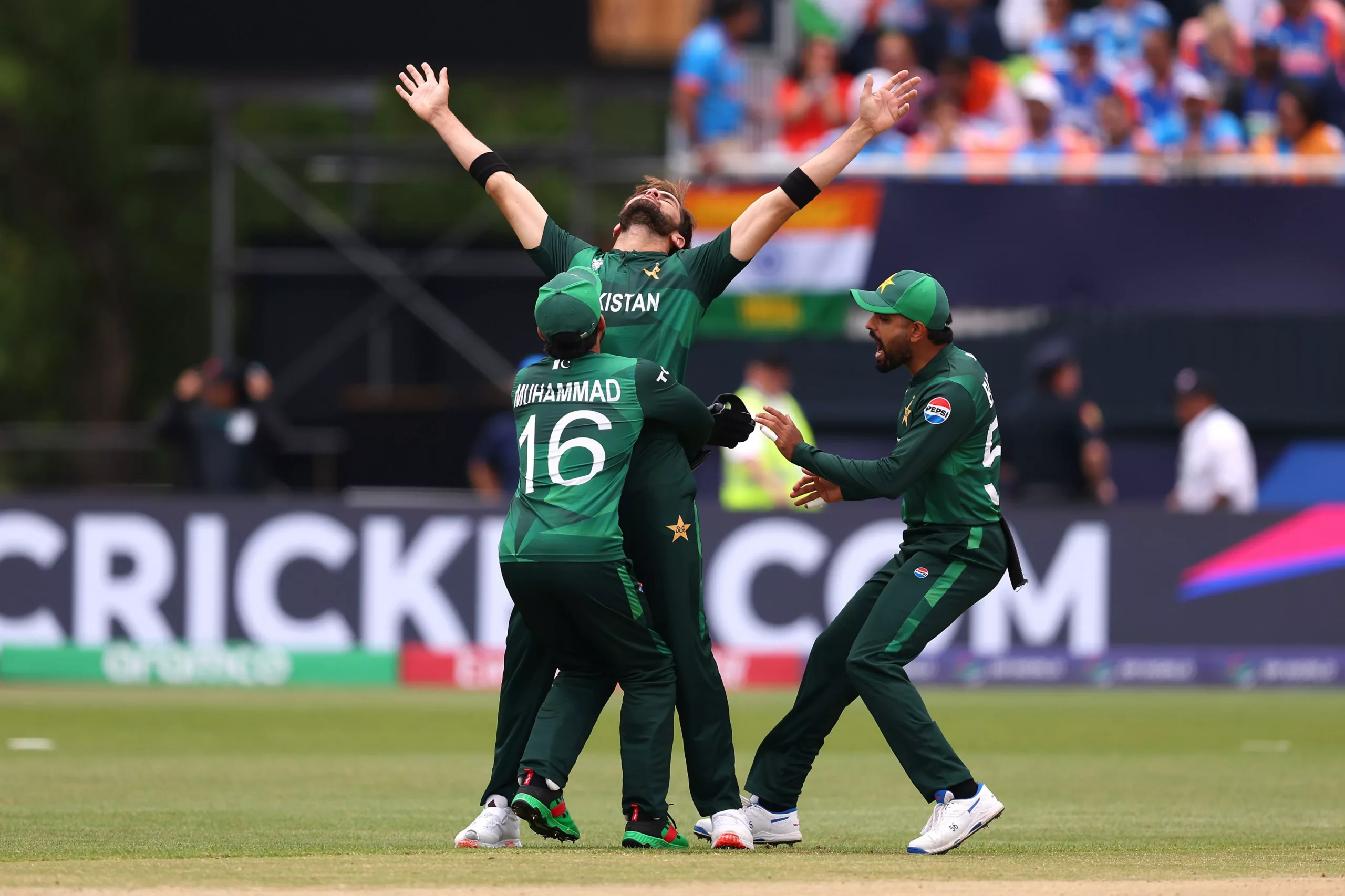Pakistan bowl out India for 119 in New York’s T20 cracker 