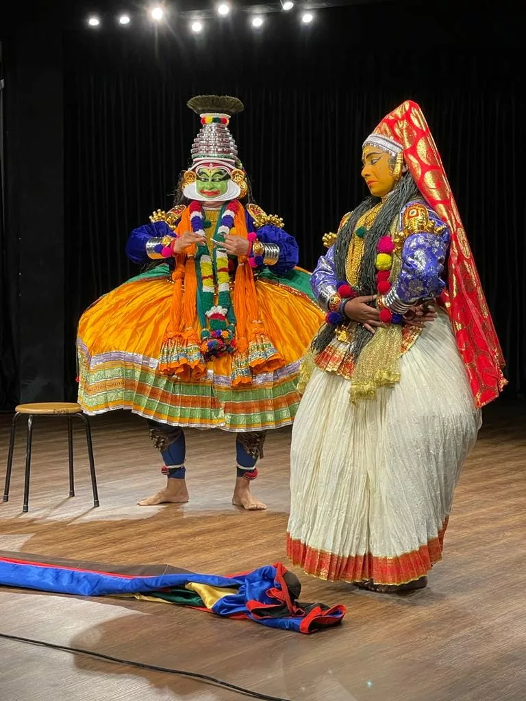 Kathakali workshop in costume