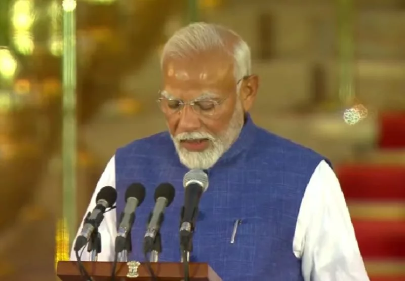 Indian PM Narendra Modi takes oath for third straight term