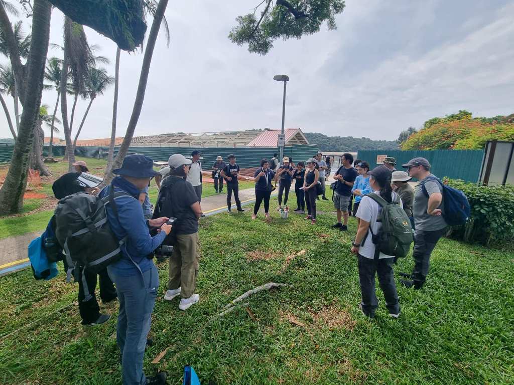 Singapore: Oil spill clean-up drive attracts almost 1,400 volunteers, shares Minister Desmond Lee