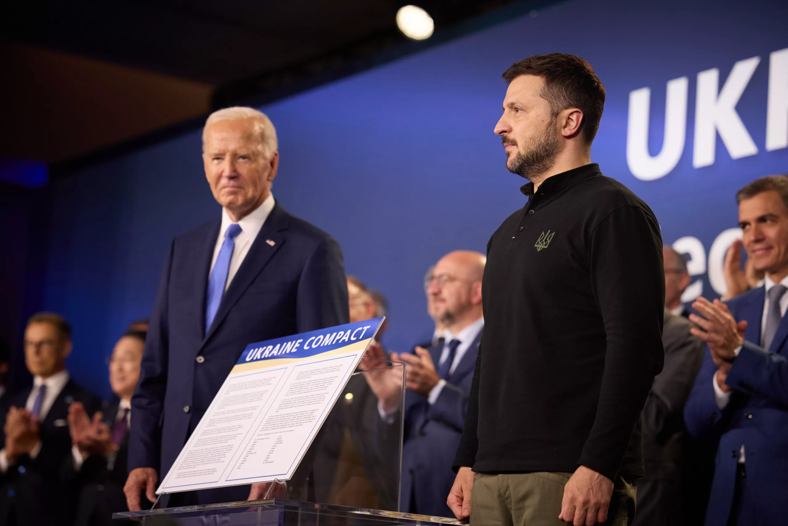 Ukrainian President Volodymyr Zelenskyy meets US President Joe Biden