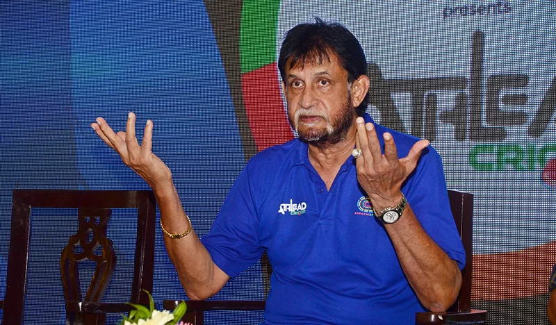 ’83 World Cup hero Sandeep Patil leads cricket coaching workshop in Kolkata