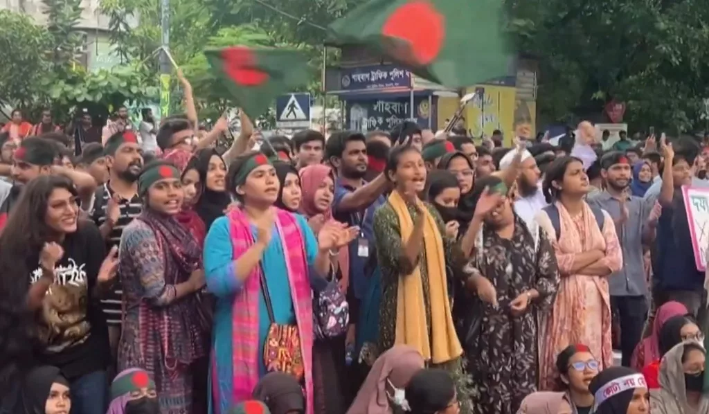 Indian Embassy urges compatriots in Bangladesh to avoid travel as violent student protests claim six lives