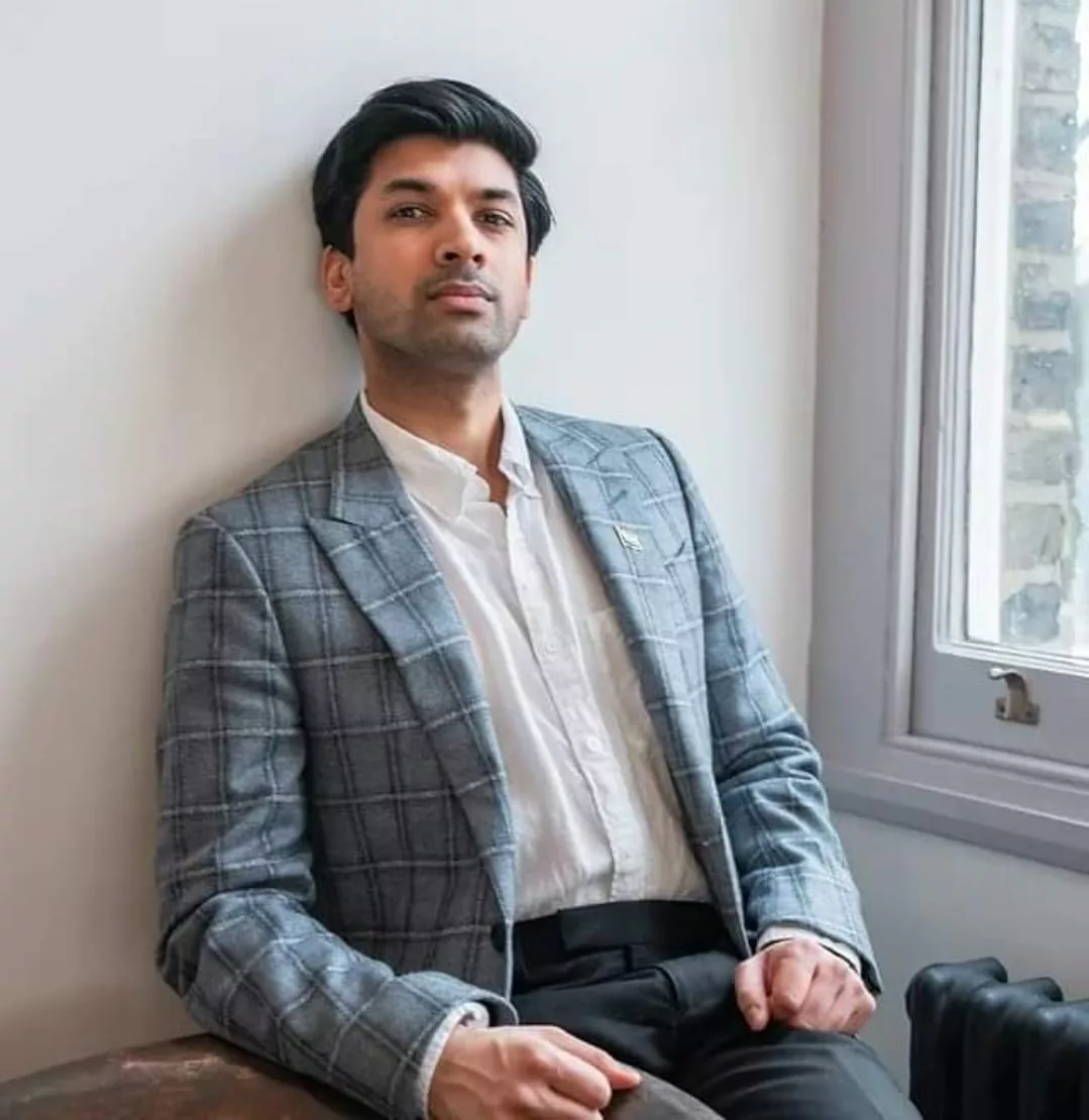 Amar Singh, British Indian art dealer and gallery owner, to raise funds for LGBTQ+ rights in India