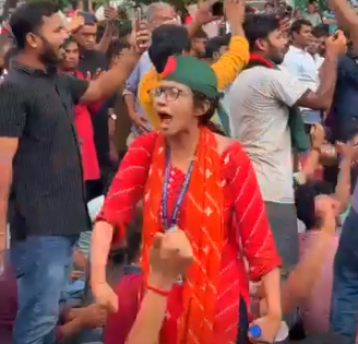 Bangladeshi Hindus stage huge protest against a whole week of mob attacks on life and property