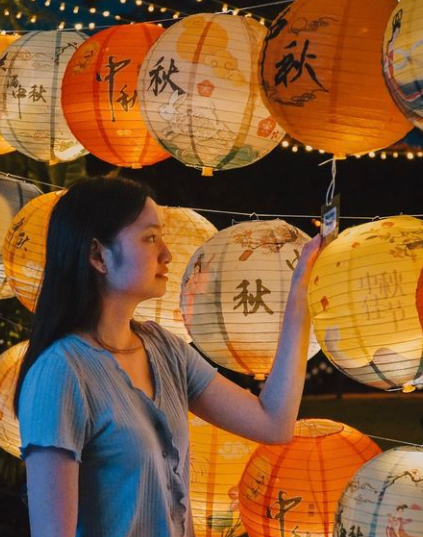 Singapore Changi Airport celebrates Mid-Autumn Festival
