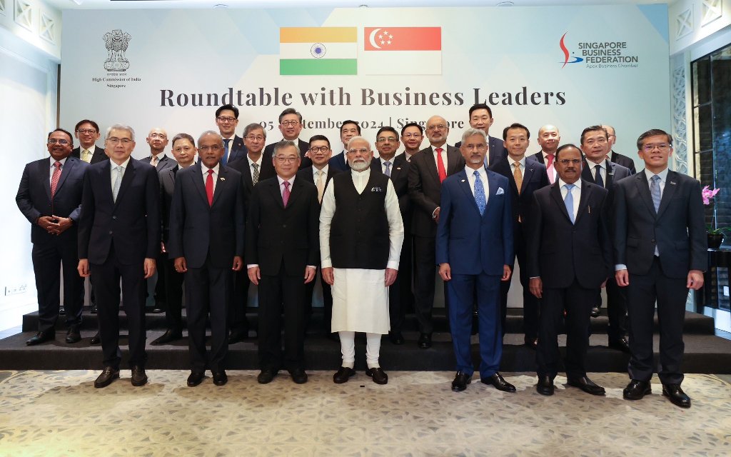 Indian PM Narendra Modi with the CEOs of leading Singaporean companies. Singaporean Deputy PM Gan Kim Yong and Singaporean Minister for Home Affairs & Law K Shanmugam also participated in the event. Photo courtesy: x.com/MEAIndia