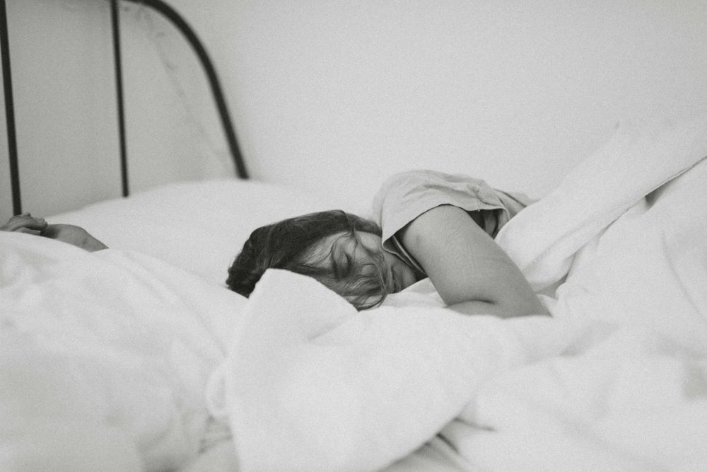 Study shows catching up on sleep on weekends may lower heart disease risk by up to 20%