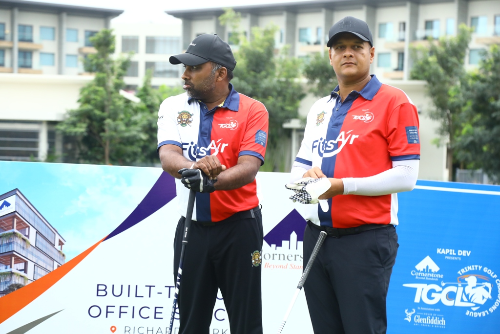Mahela Jayawardene (left) of Colombo Lions during a match. Photo courtesy: TGCL