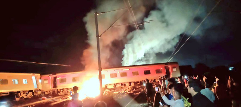The accident involving the Darbhanga Bagmati Express and the goods train occurred at Tamil Nadu's Kavaraipettai railway station, near Chennai.