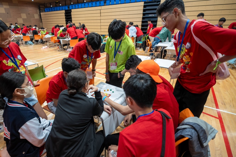 Group activity at a maths competition organised by SIMCC